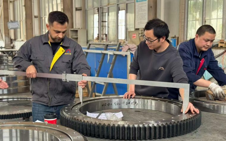 Russian customers visit MERYDO