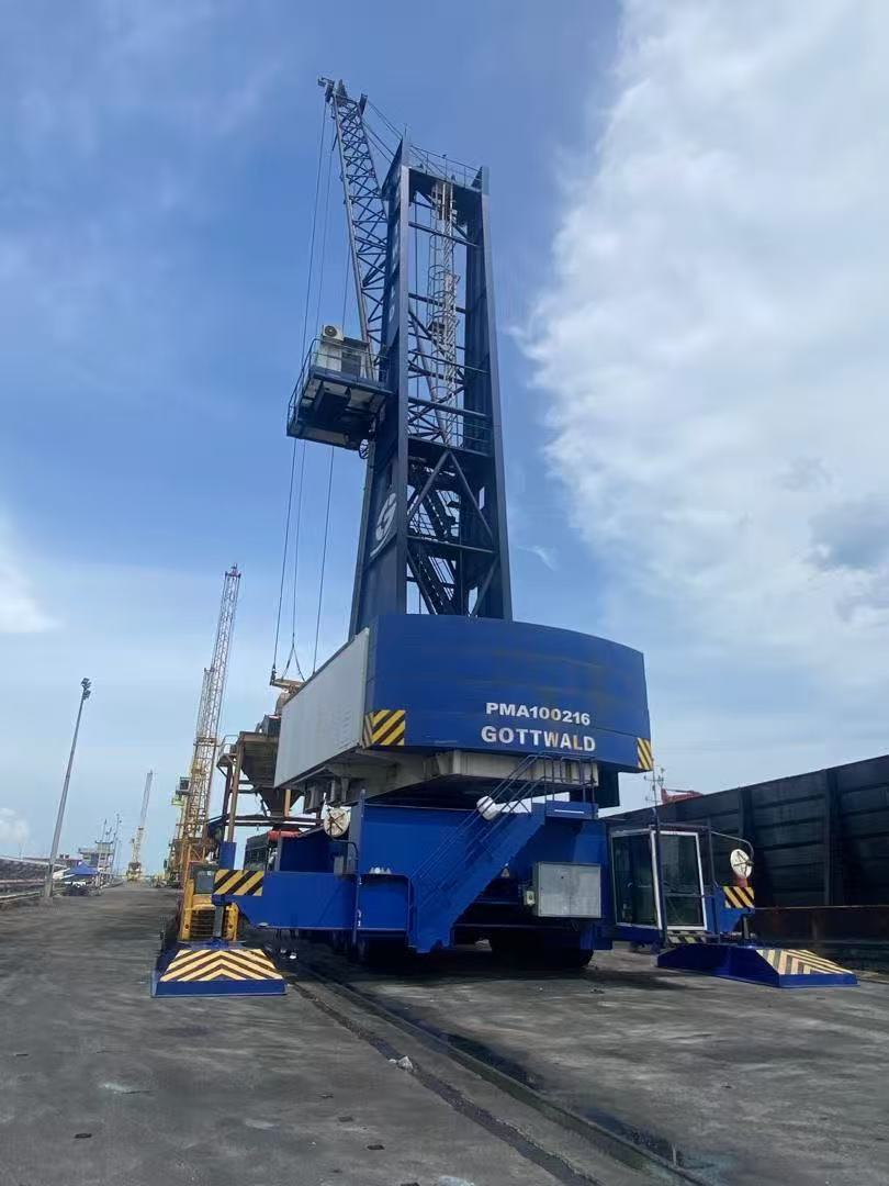 GOTTWALD PMA100216 port crane at a Bangladesh port before slewing bearing inspection.