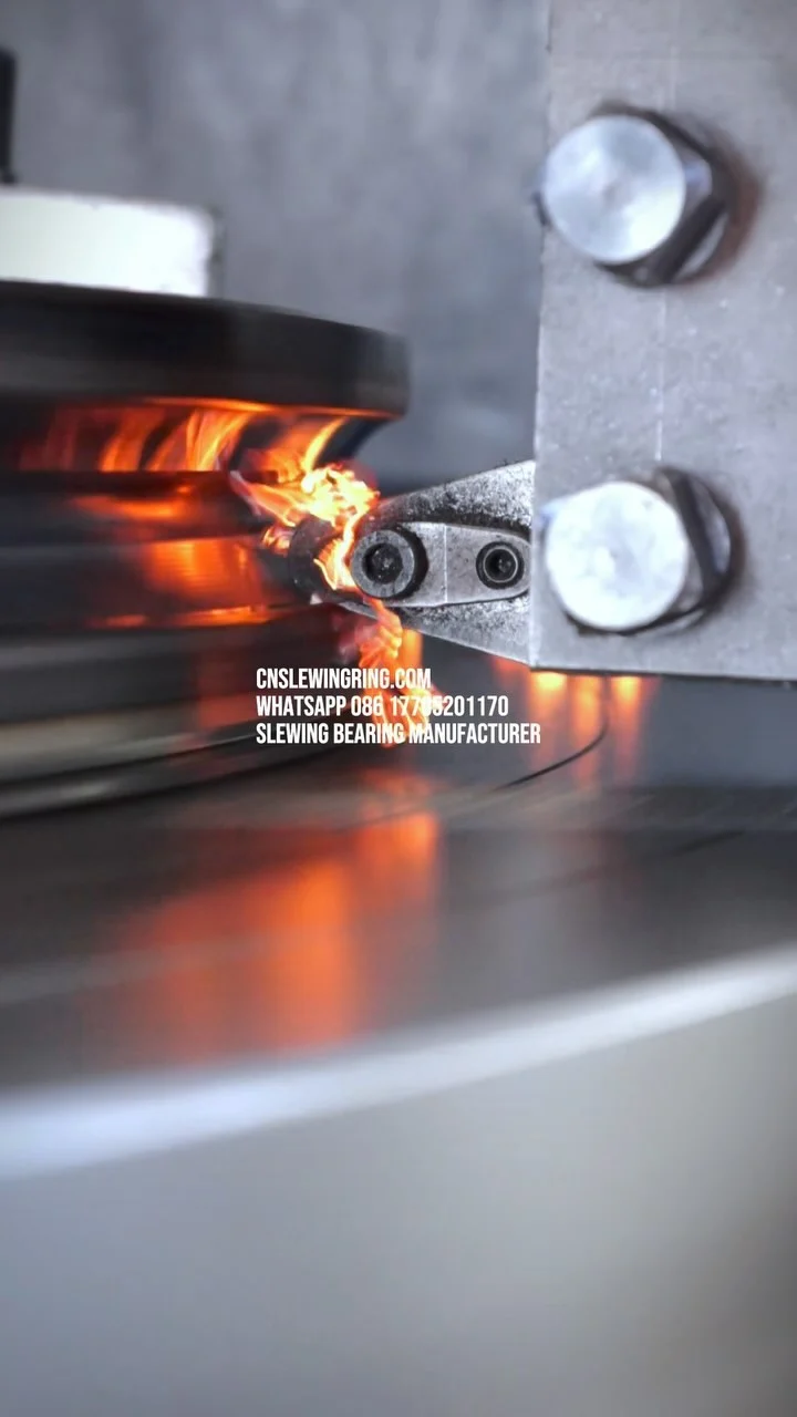 cnslewingring.com WhatsApp 086 17705201170 Slewing Bearing Manufacturer