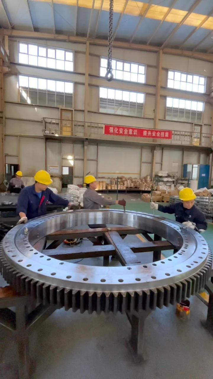 Completed the assembly and testing tasks. This three-row roller slewing bearing over 2m will be sent to Australian…