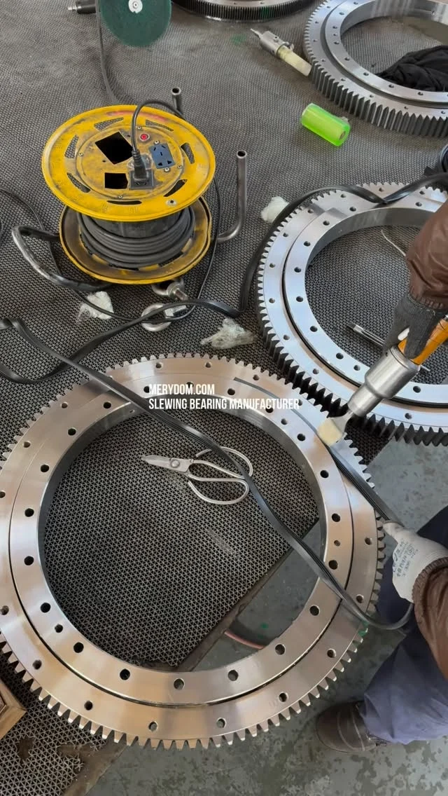 Video de la fábrica MERYDOM 132