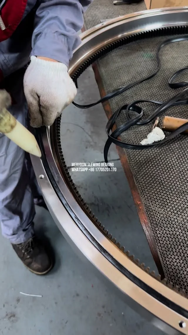 Video de la fábrica MERYDOM 215