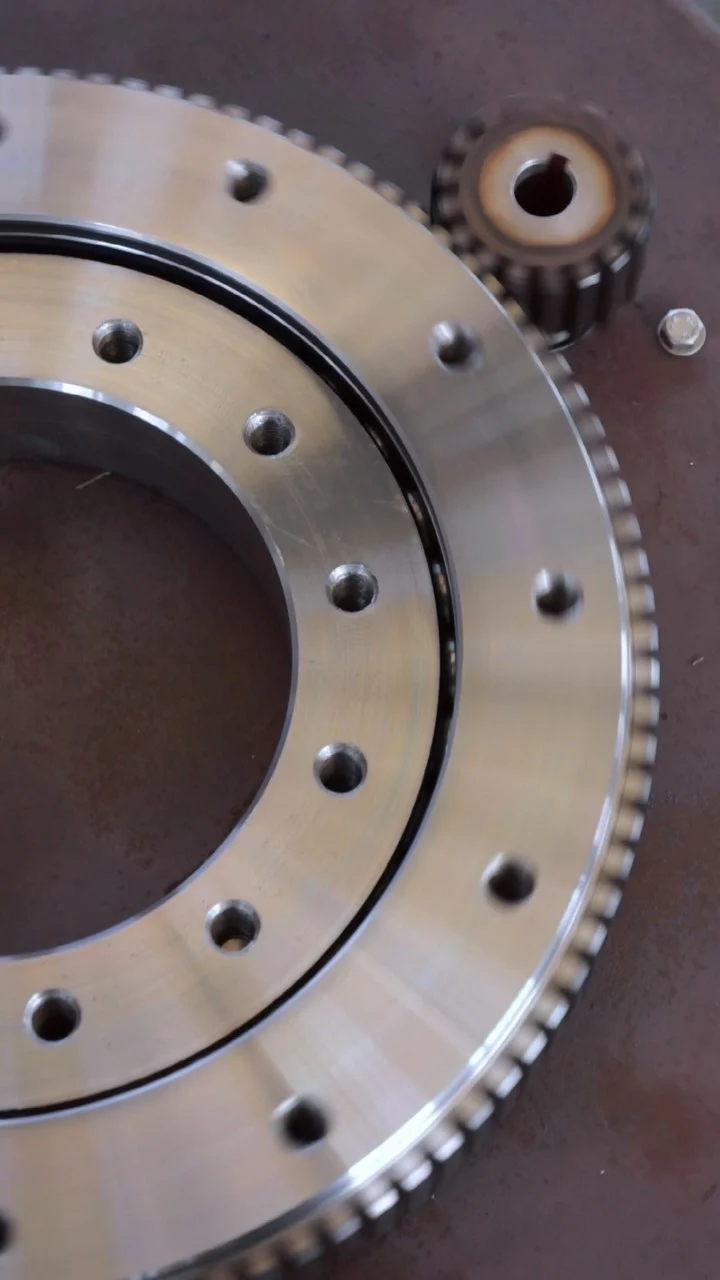 CNSlewingRing.com WhatsApp 86 17705201170 Slewing Bearing Manufacturer jovi@cnslewingring.com