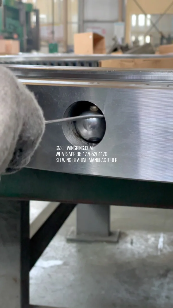 🤣🤣🤣 CNSlewingRing.com WhatsApp 86 17705201170 Slewing Bearing Manufacturer jovi@cnslewingring.com
