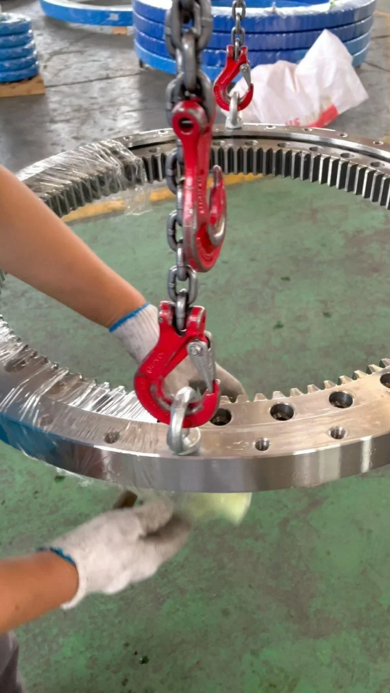 CNSlewingRing.com WhatsApp 86 17705201170 Slewing Bearing Manufacturer jovi@cnslewingring.com