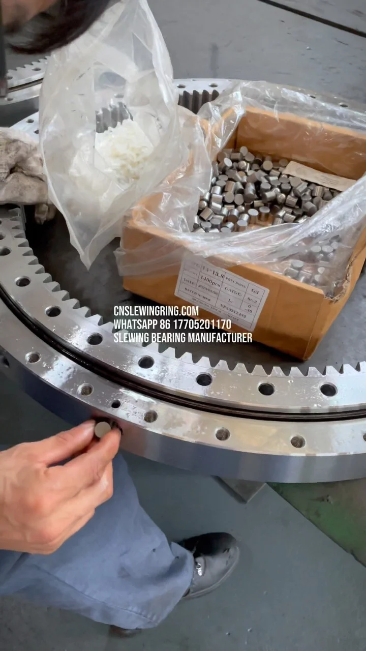 This is a thin cross roller slewing ring. As you can see, installing these rolling elements is very…
