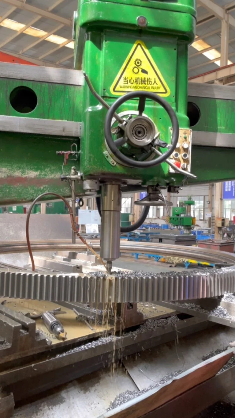 CNSlewingRing.com WhatsApp 86 17705201170 Slewing Bearing Manufacturer jovi@cnslewingring.com