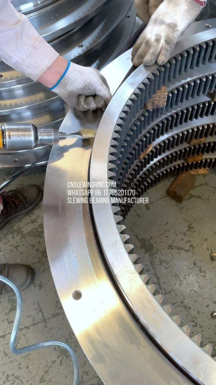CNSlewingRing.com WhatsApp 86 17705201170 Slewing Bearing Manufacturer jovi@cnslewingring.com