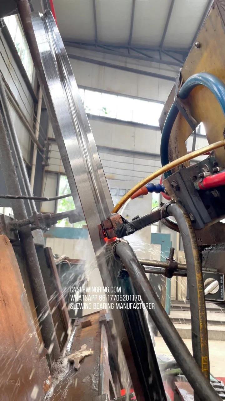 We manufacture and export high quality slewing rings. CNSlewingRing.com WhatsApp 86 17705201170 Slewing Bearing Manufacturer jovi@cnslewingring.com