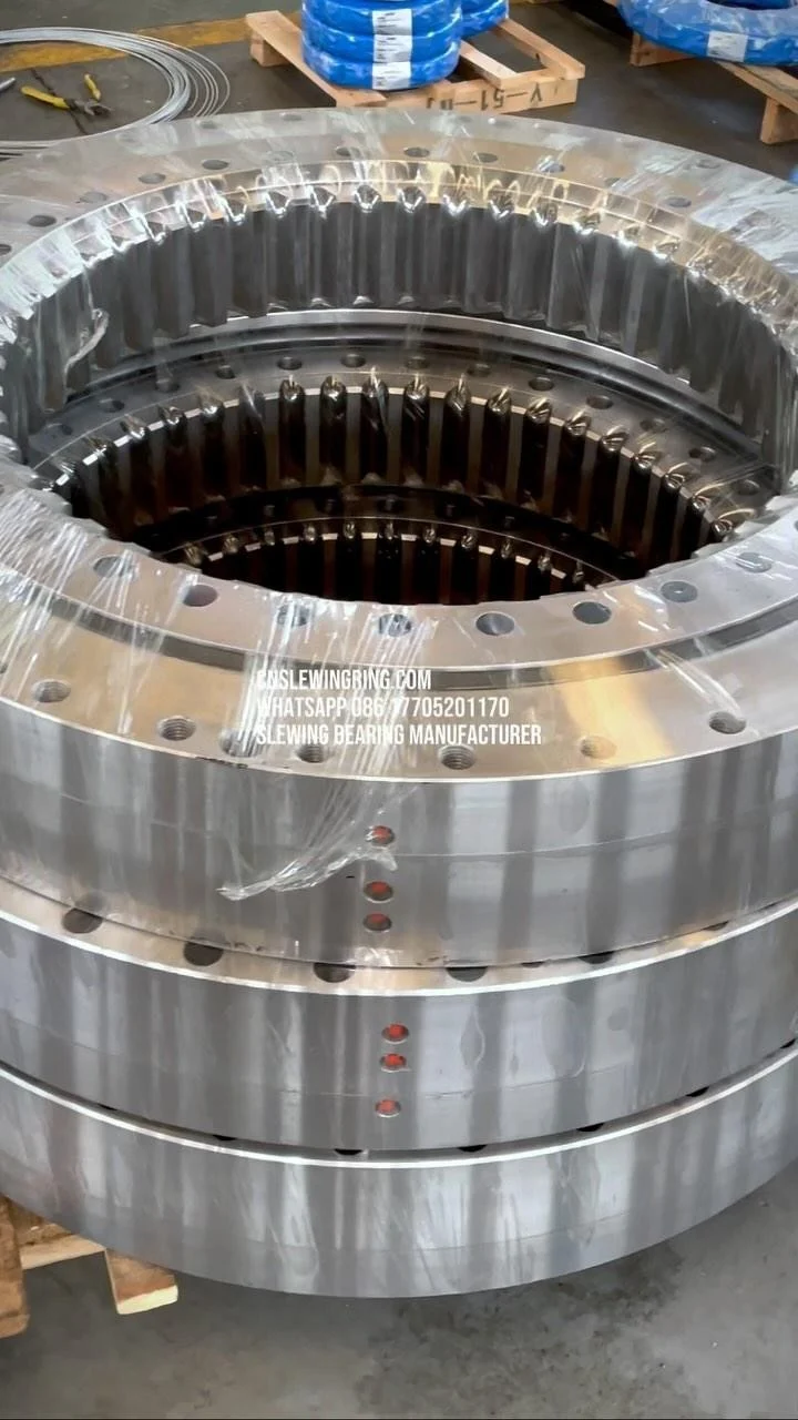 Three-row roller structure internal toothed slewing bearing