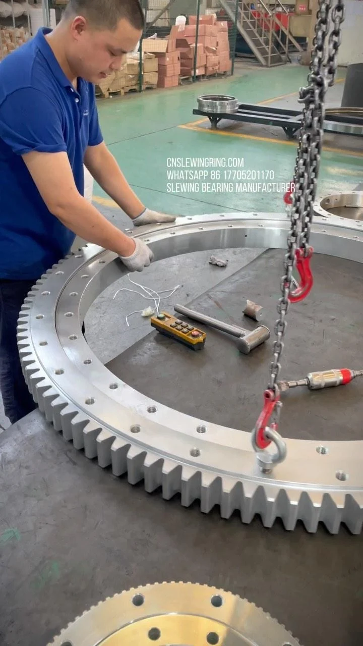 These slewing bearings have been galvanized on the surface, and we are fixing its inner and outer rings.…
