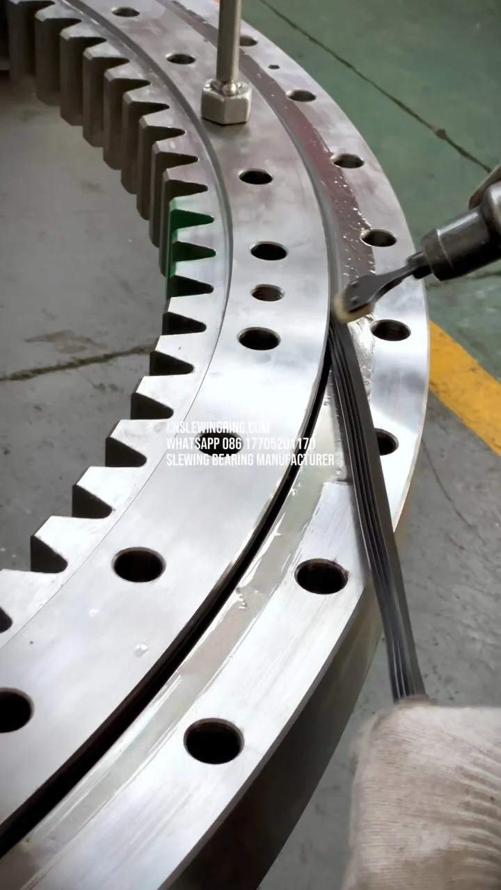 The sealing of the slewing bearing is very important! Once water and sand enter the raceway of the…