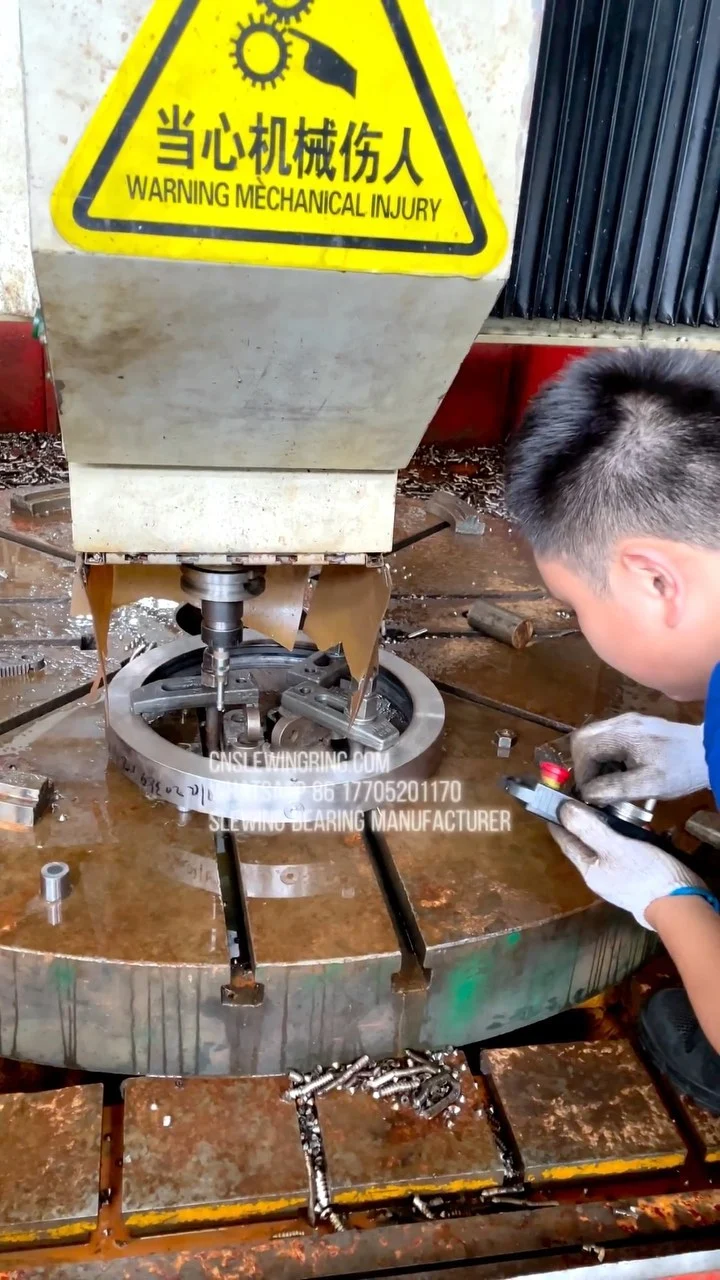 CNSlewingRing.com WhatsApp 86 17705201170 Slewing Bearing Manufacturer jovi@cnslewingring.com