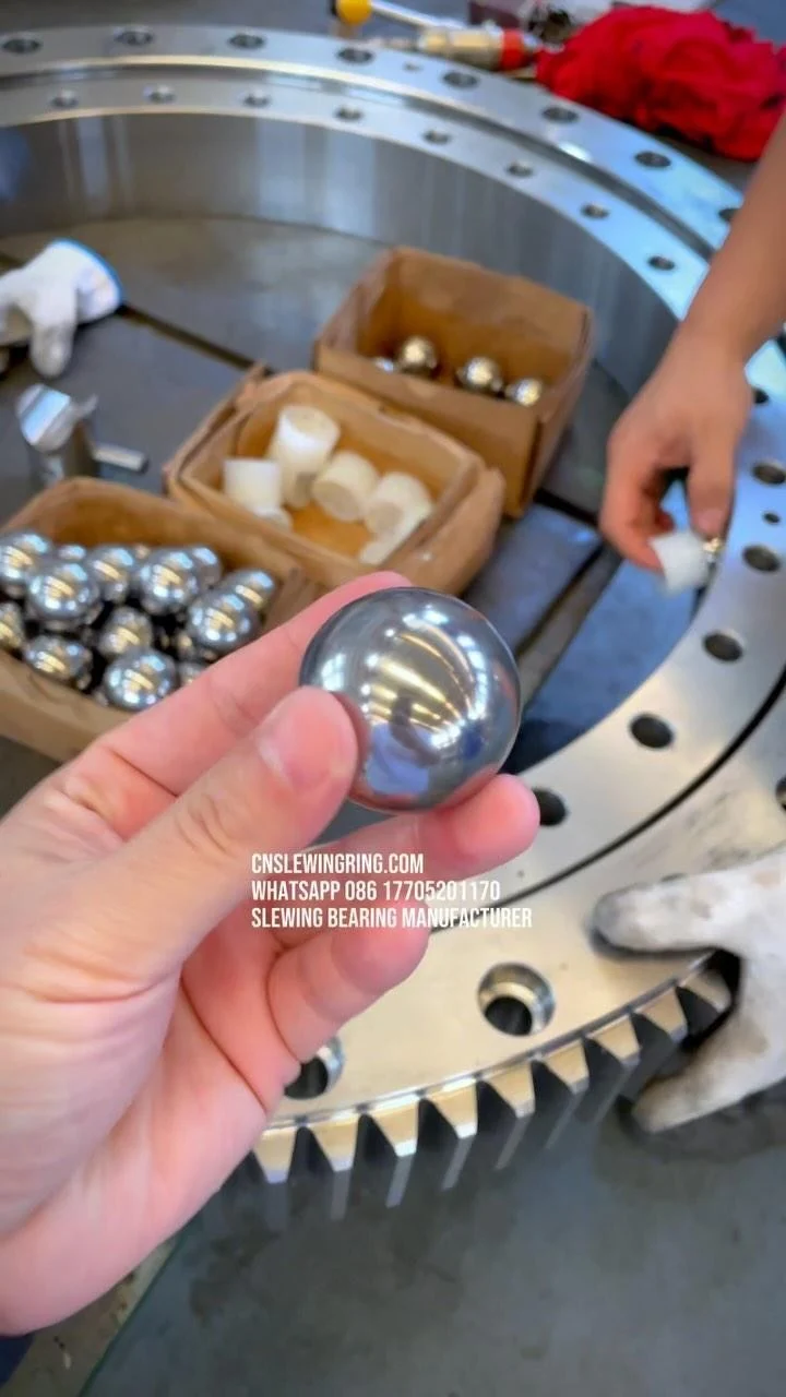 cnslewingring.com WhatsApp 086 17705201170 Slewing Bearing Manufacturer