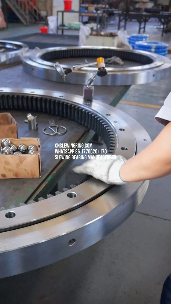 We manufacture and export high quality slewing rings. We are convinced that we can help you improve efficiency…