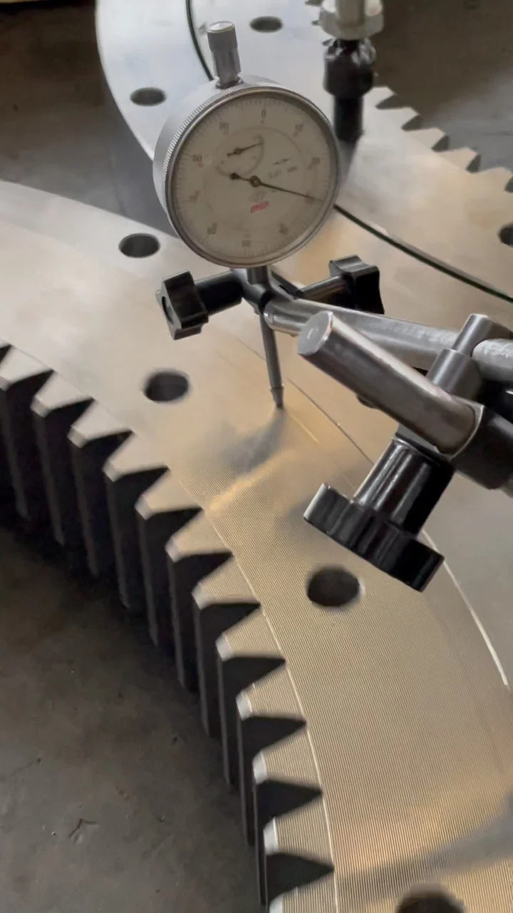 CNSlewingRing.com WhatsApp 86 17705201170 Slewing Bearing Manufacturer jovi@cnslewingring.com