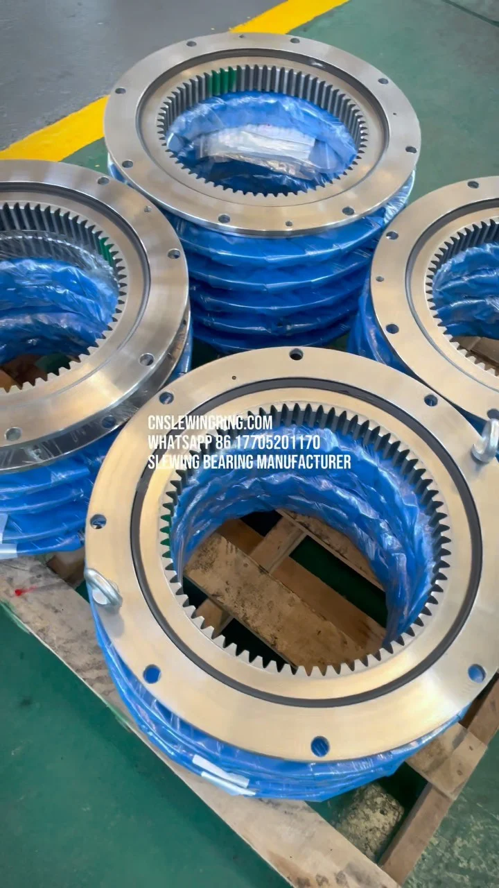 A batch of flanged slewing bearings were exported to the United States, and they were packed and ready…