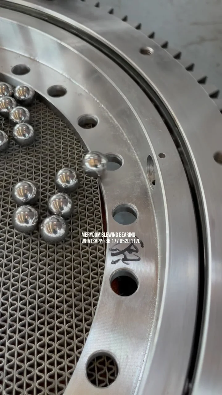 MERYDOM SLEWING BEARING WHATSAPP +86 177 0520 1170