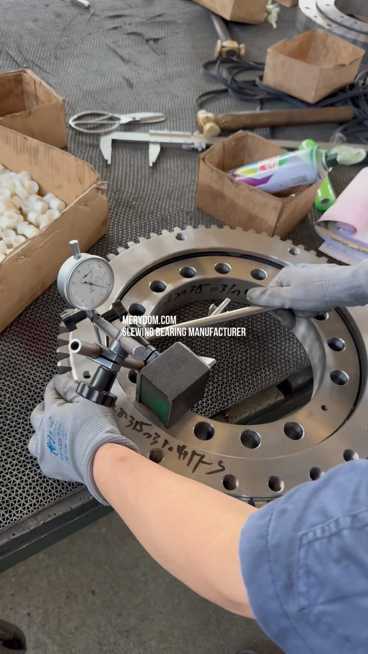 Every MERYDOM slewing bearing undergoes strict inspection and quality control. Axial clearance inspection is a key part of…