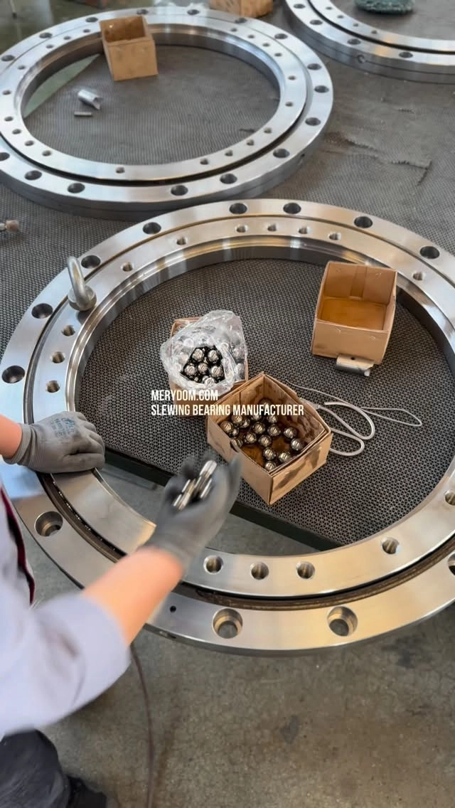 MERYDOM.COM SLEWING BEARING MANUFACTURER